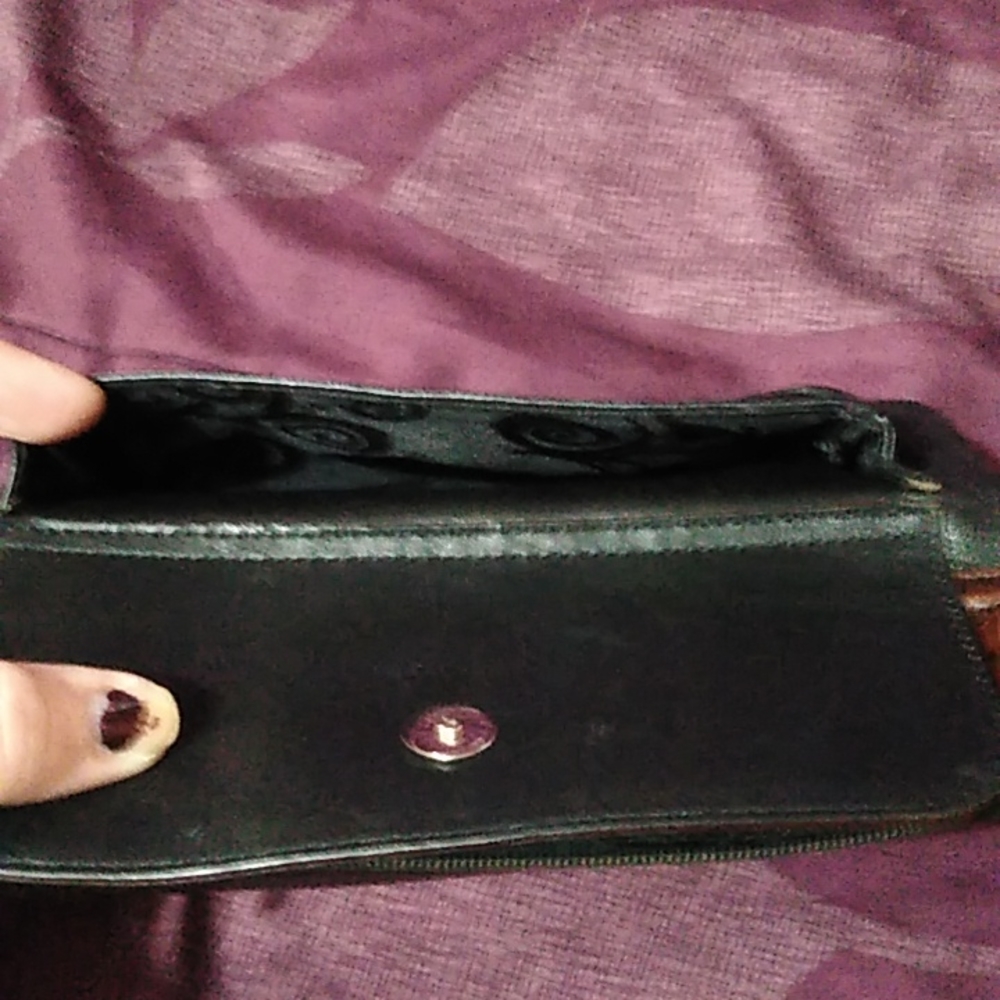 Small Brighton faux leather faux crocodile purse - Picture 5 of 13